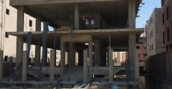 شقة فى الحى التكميلى بيت الوطن على التسعين الشمالى مباشر | قطعة B33