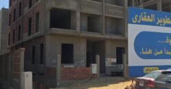 شقة الحى التكميلى بيت الوطن على التسعين الشمالى مباشر | قطعة B32